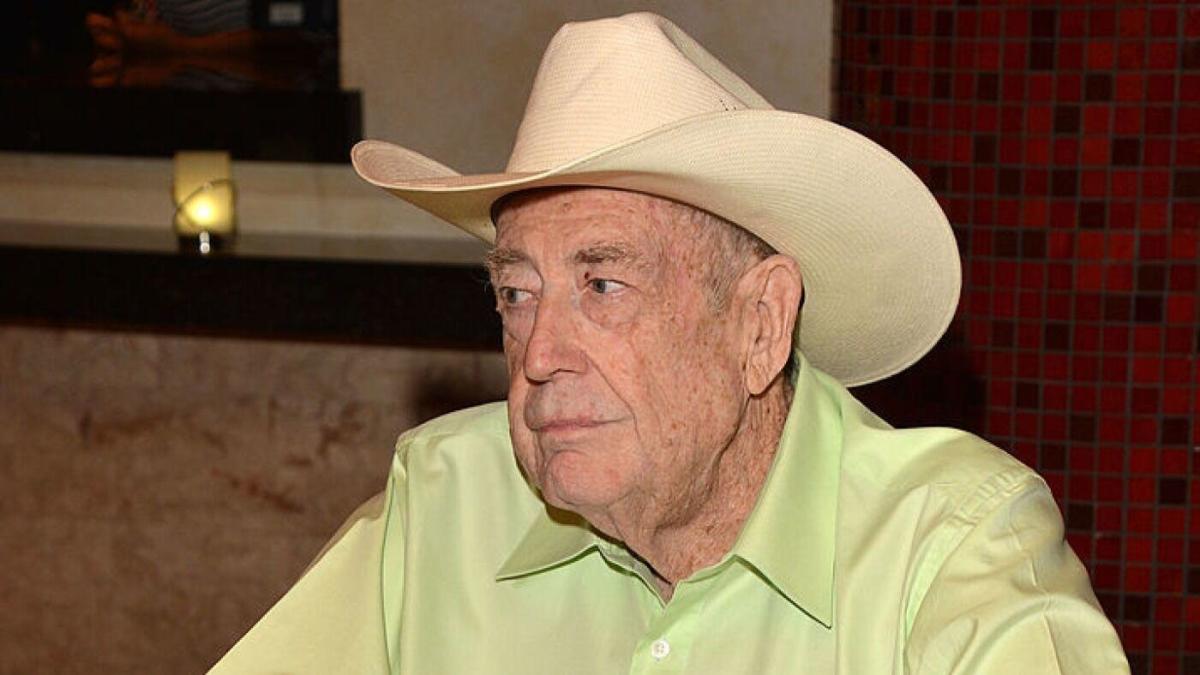 「ポーカーのゴッドファーザー」ドイル・ブロンソンがラスベガスで89歳で死去