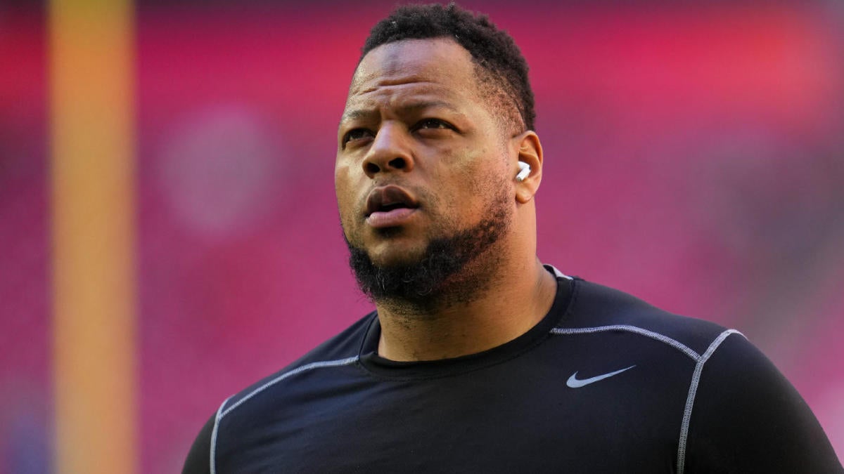 Ndamukong Suh has learned to navigate the storm 