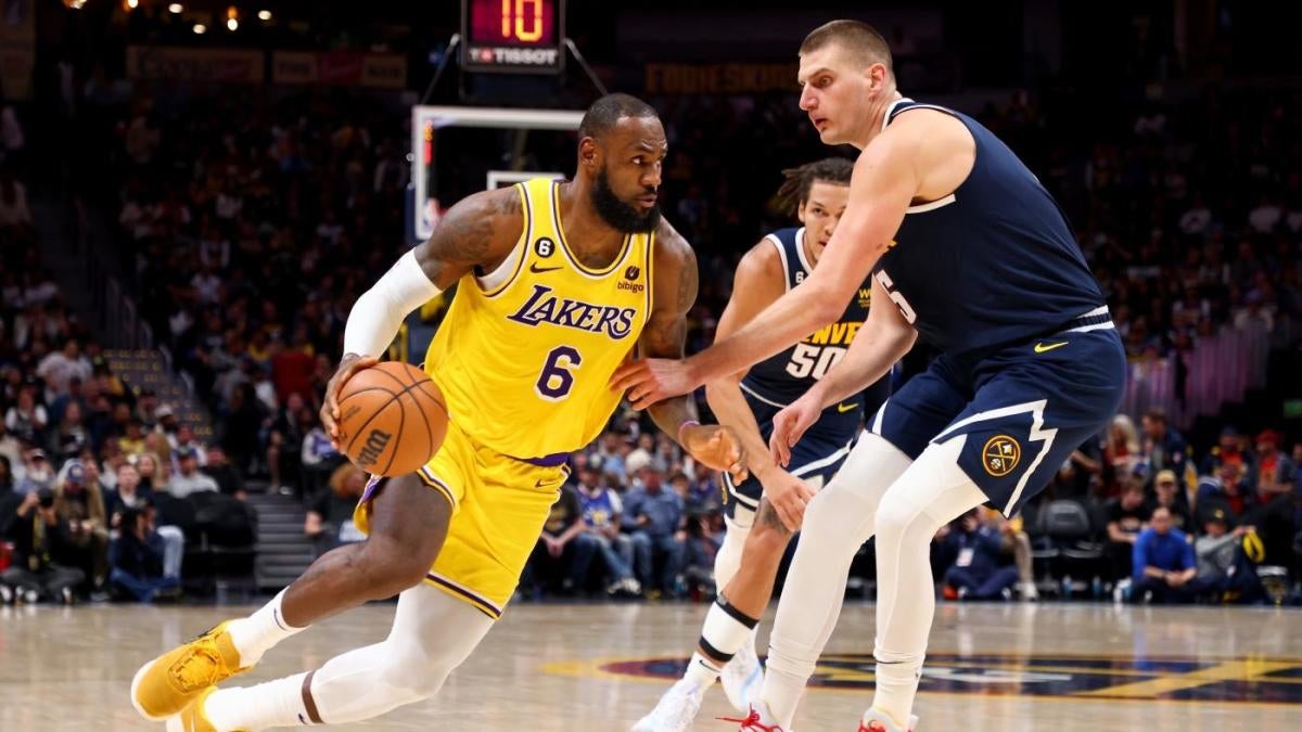 Lakers vs. Nuggets prediction, odds: 2023 NBA Western Conference