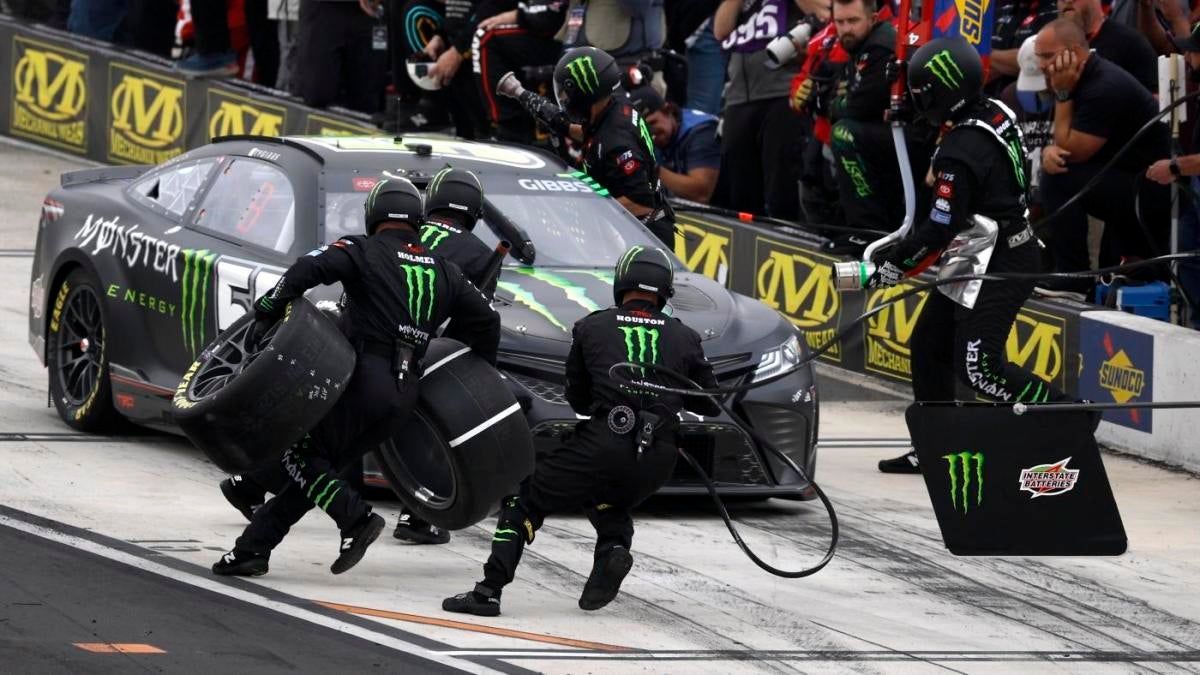 NASCAR AllStar Ty Gibbs' crew wins the Pit Crew Challenge, giving