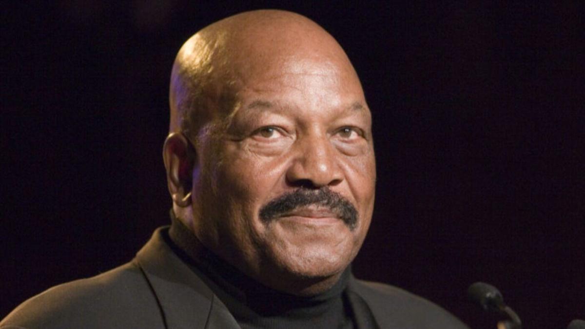 Jim Brown dies: A look at the NFL legend's biggest movie, television credits throughout the years Jim Brown dies: A look at the NFL legend's biggest movie, television credits throughout the years