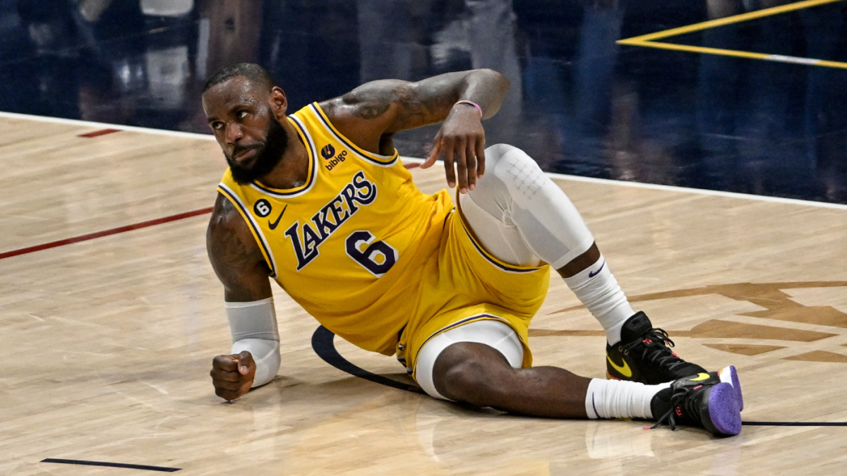 LeBron James injury update: Lakers star says he’ll ‘be ready’ for Game 3 vs. Nuggets despite tweaking ankle