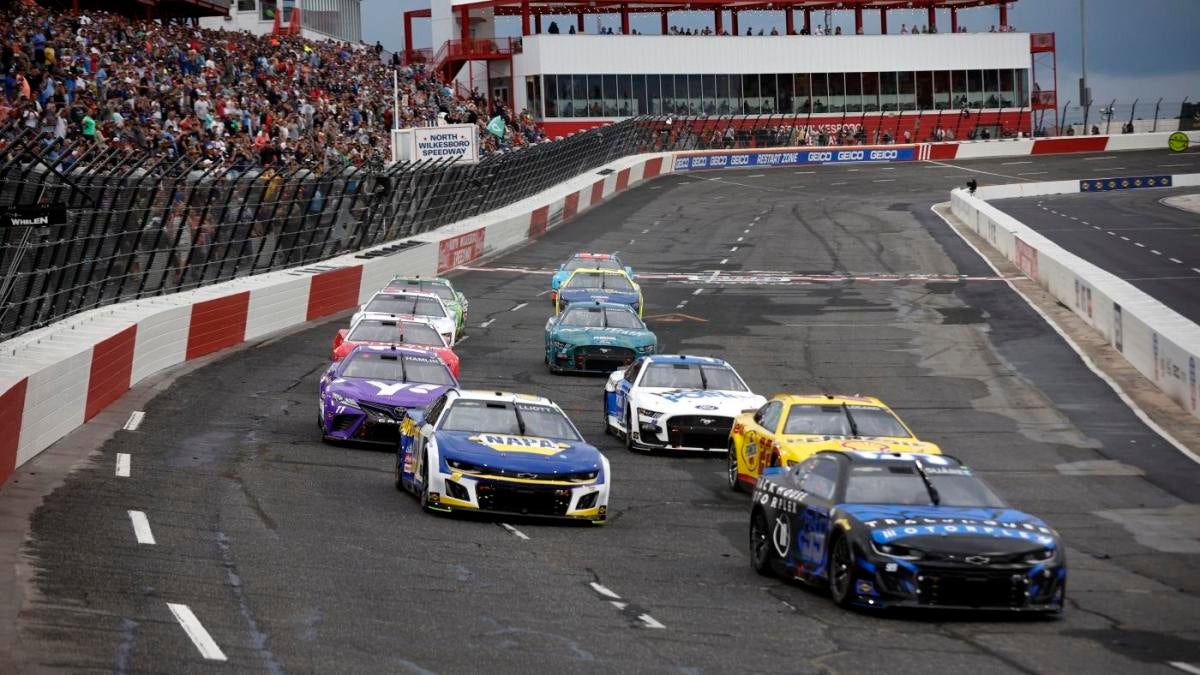 Formation de départ de la NASCAR All-Star Race: Daniel Suarez et Chris Buescher au premier rang après les victoires de la course de chaleur