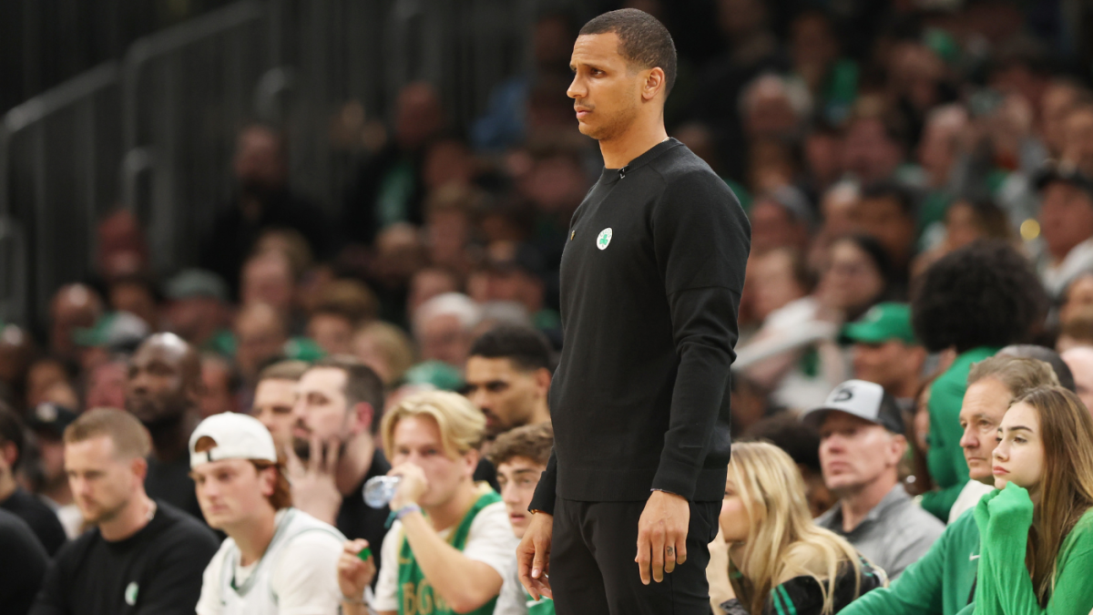 Photo of Celtics vs. Heat: Bostons Trainer Joe Mazzola hat zugegeben, ihn aus der Umkleidekabine entlassen zu haben, nachdem er Spiel 3 gegen Miami verloren hatte