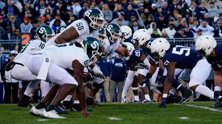 Penn State vs. Michigan State pindah ke Ford Field dengan permainan persaingan di jam tayang utama pada jadwal Black Friday Penn State vs. Michigan State pindah ke Ford Field dengan permainan persaingan di jam tayang utama pada jadwal Black Friday