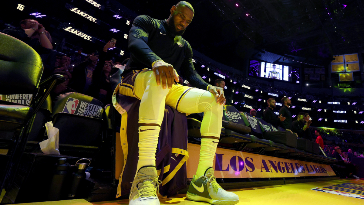 Signature shoe coming: LeBron James predicts big things for 'sis