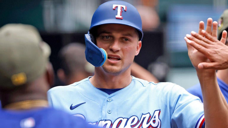 getty-corey-seager-rangers.jpg