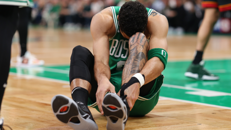 Jayson Tatum's Sprained Ankle Derails Celtics' Hopes Of Making History ...