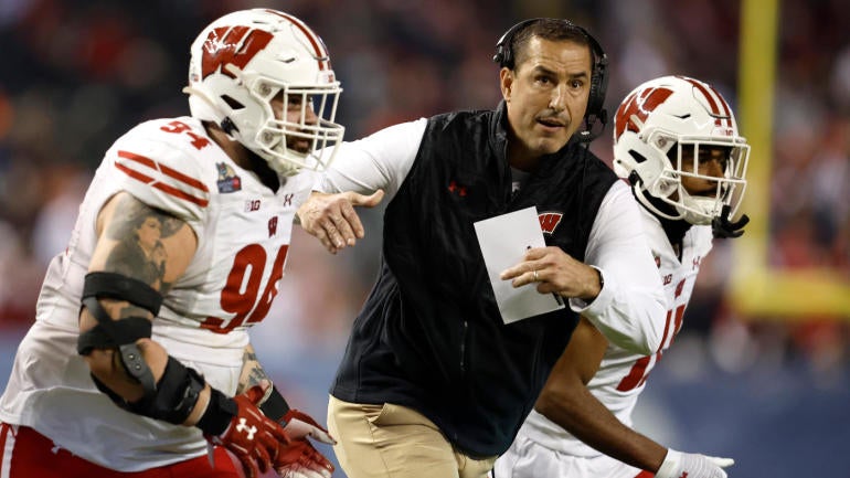 Guaranteed Rate Bowl - Wisconsin v Oklahoma State
