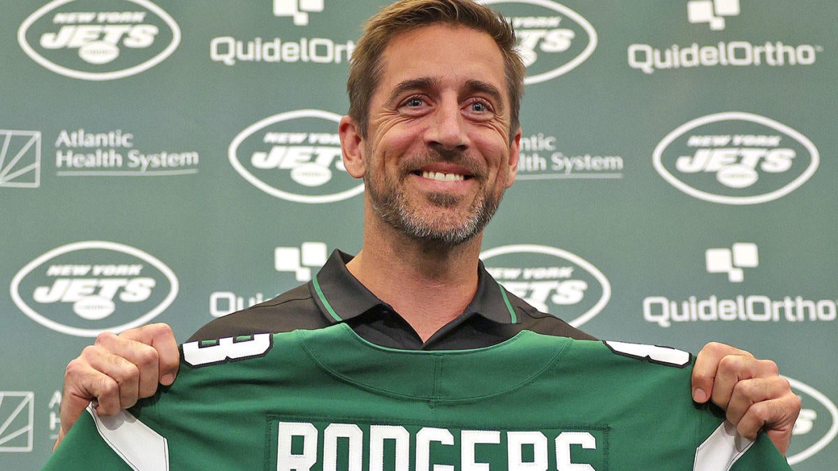 Robert F. Kennedy Jr. hints Jets' Aaron Rodgers could be his 2024