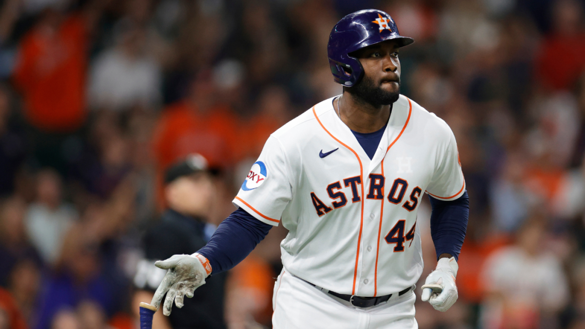 Yordan Alvarez injury: Astros designated hitter returns to Houston