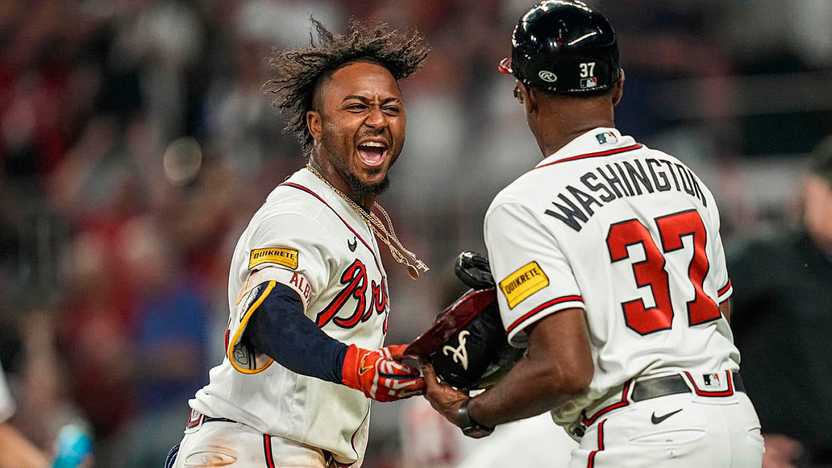 WATCH: Ozzie Albies and Orlando Arcia team up to make a highlight