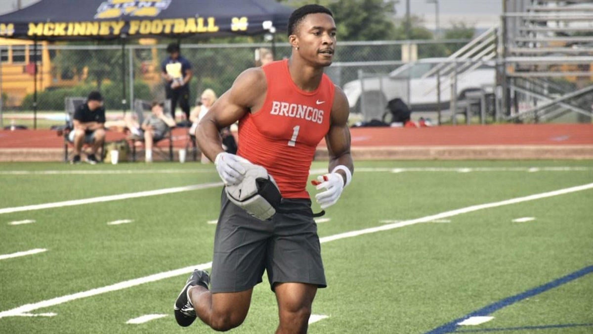 Texas Tech football recruiting: Five-star WR Micah Hudson makes program  history with blockbuster commitment - CBSSports.com