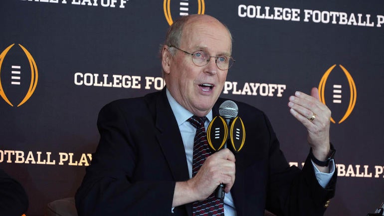 College Football Playoff Executive Director Bill Hancock To Retire In ...