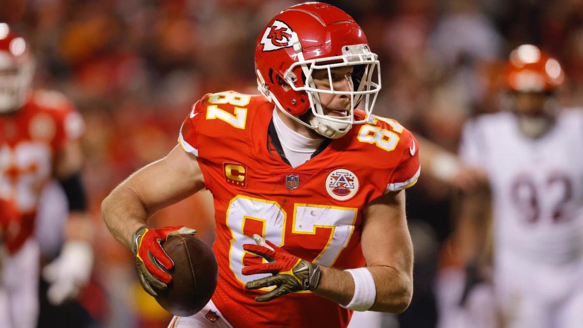 Travis Kelce to Ja'Marr Chase: 'Don't you ever disrespect Pat Mahomes'