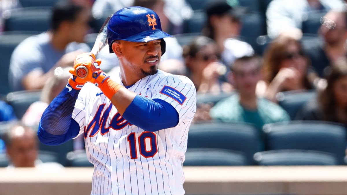 Eduardo Escobar trade: Mets send veteran third baseman to Angels for two  pitching prospects 