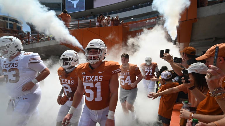 COLLEGE FOOTBALL: APR 15 Texas Orange-White Game