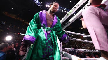 gervonta-davis-walkout.jpg