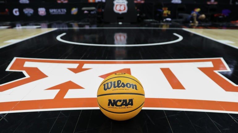 COLLEGE BASKETBALL: MAR 10 Big 12 Tournament - Iowa State at Kansas