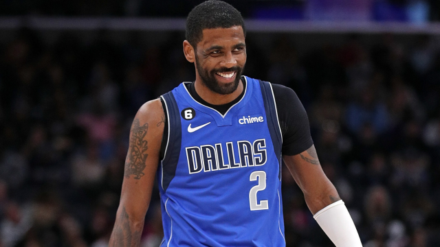 Former Mavericks center Christian Wood agrees to two-year deal