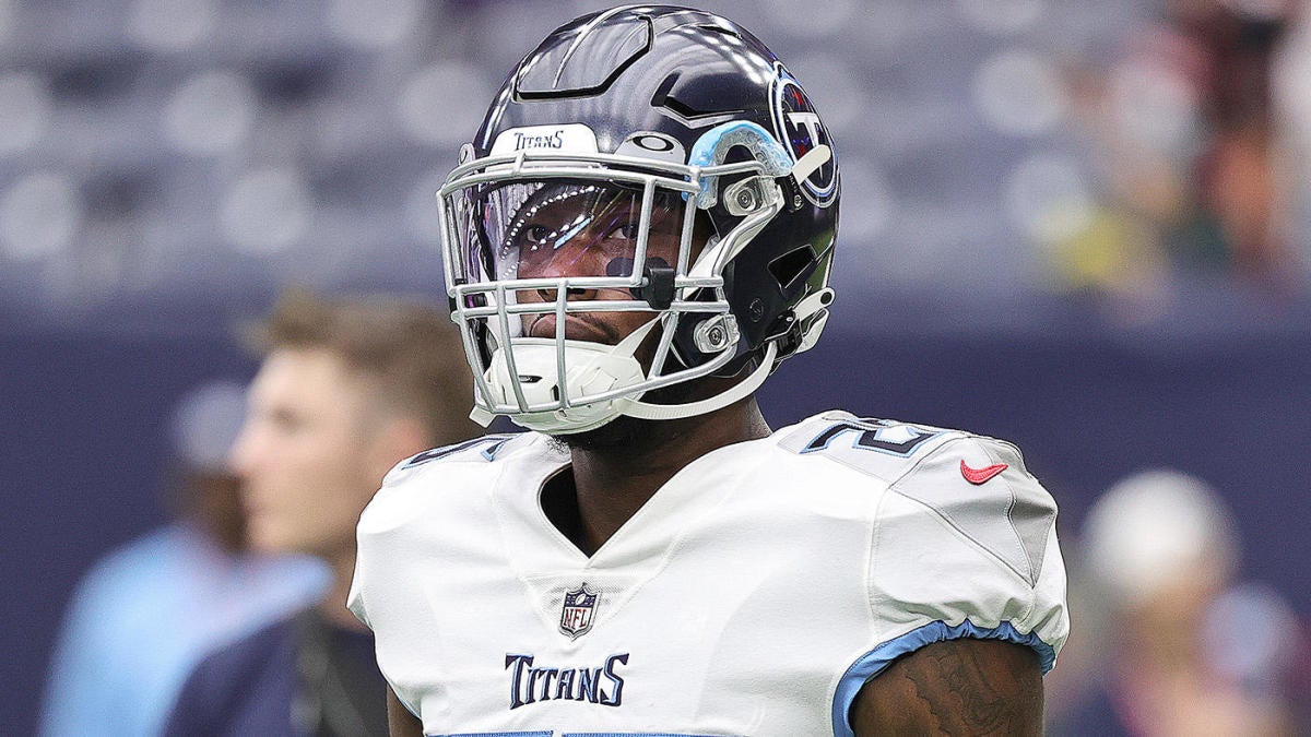 Tennessee Titans running back Hassan Haskins (25) runs during an NFL  football game against the Washington Commanders, Sunday, October 9, 2022 in  Landover. (AP Photo/Daniel Kucin Jr Stock Photo - Alamy