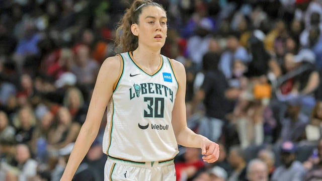 Breanna Stewart Scores 43 Points In Win Over Mercury