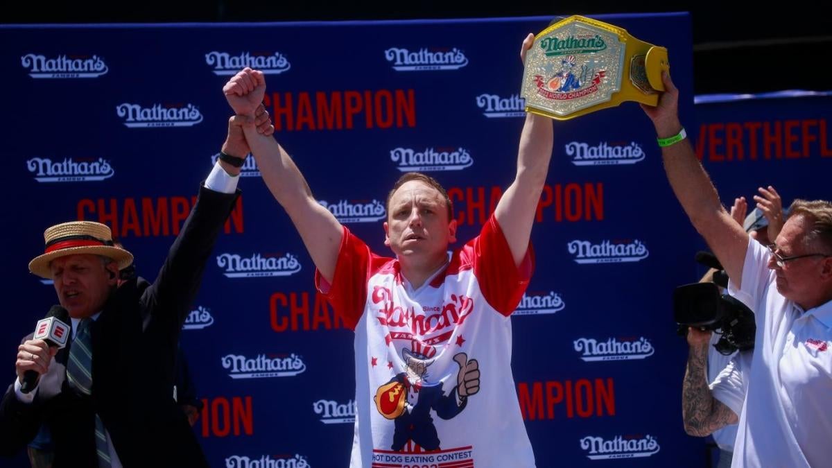 Nathan's Hot Dog Eating Contest odds, prop bets 2023 Joey Chestnut