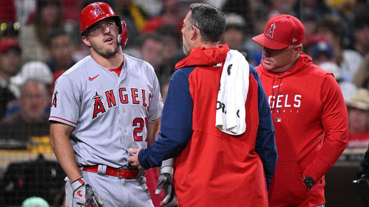 Mike Trout Injury: Angels Star Leaves Game Vs. Padres With Apparent ...