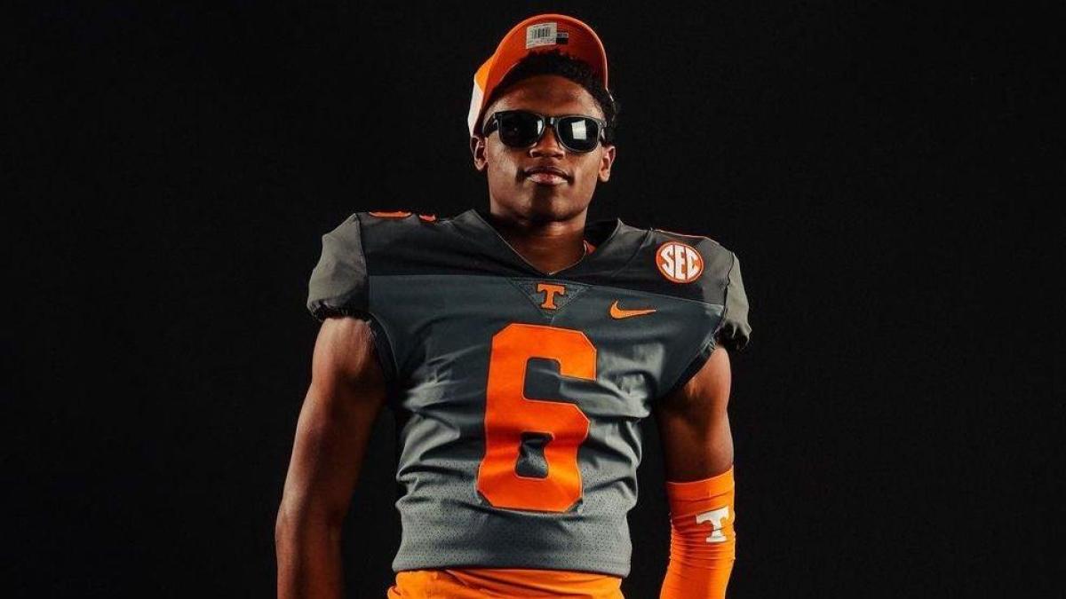 tennessee smokey grey uniforms