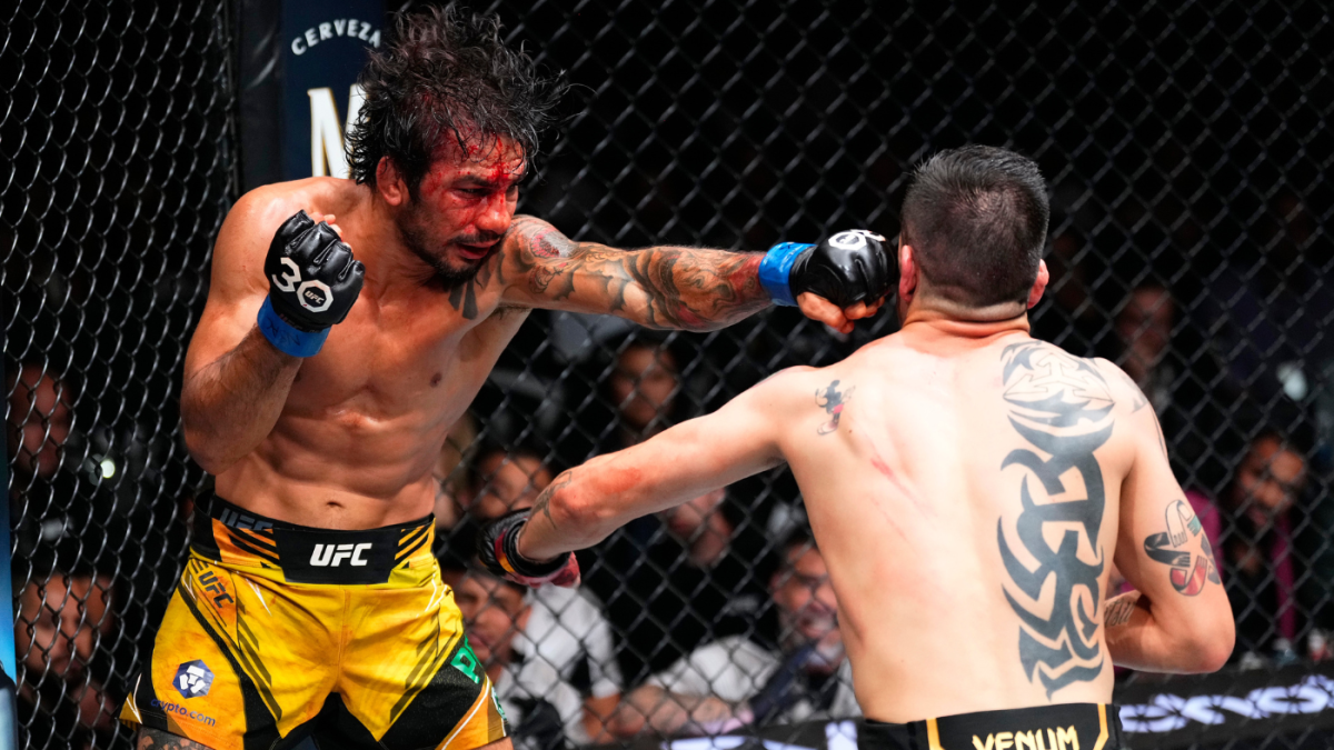 UFC 290 results, highlights Alexandre Pantoja beats Brandon Moreno in thriller to capture UFC flyweight title
