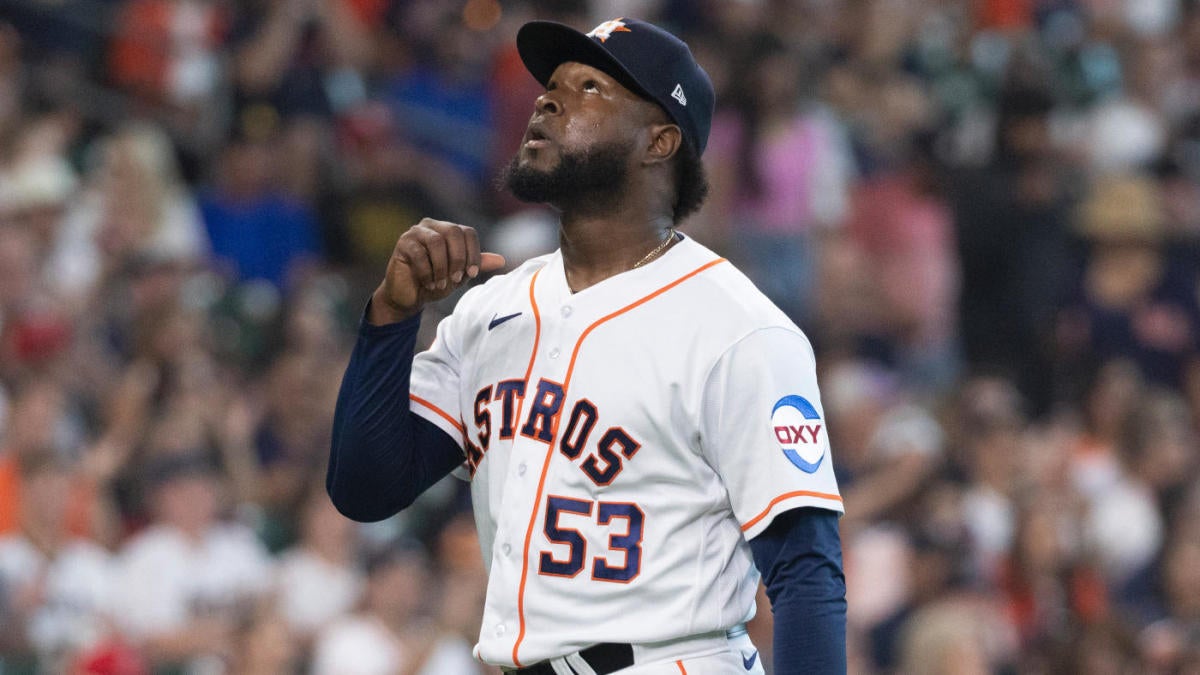 Javier makes history with 2nd straight dominant start as Astros