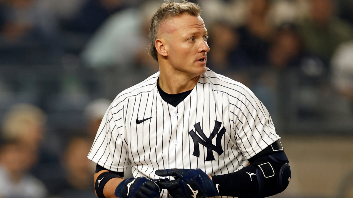 Josh Donaldson injury: Yankees third baseman may miss remainder of season  with high-grade calf strain - CBSSports.com