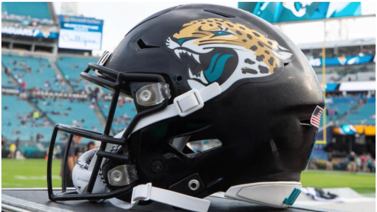 Jaguars assistant strength coach Kevin Maxen comes out as gay, a first for  major U.S. men's pro sports