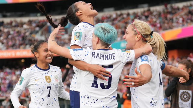 U.S. women's national soccer team starts World Cup with 3-0 win over Vietnam