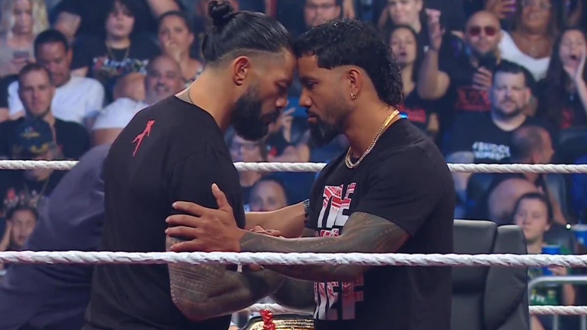 WWE SmackDown results, recap, grades Roman Reigns, Jey Uso agree to