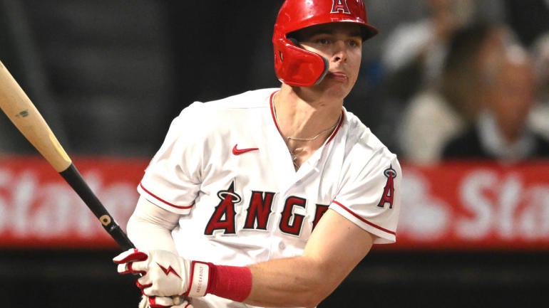 mickey-moniak.jpg
