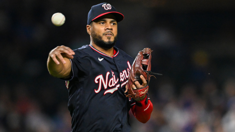 Jeimer Candelario Trade: Cubs Acquire Third Baseman From Nationals Amid ...