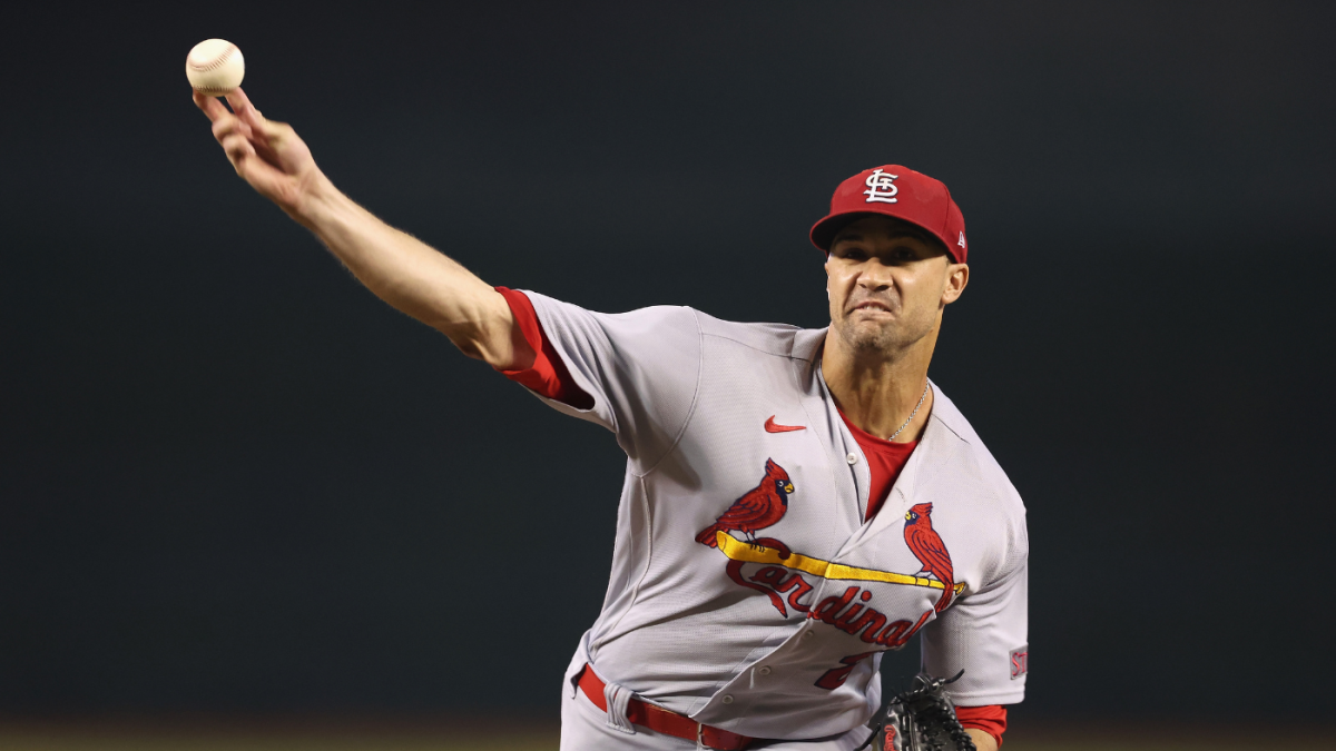 Rangers acquire Montgomery and Stratton from Cardinals