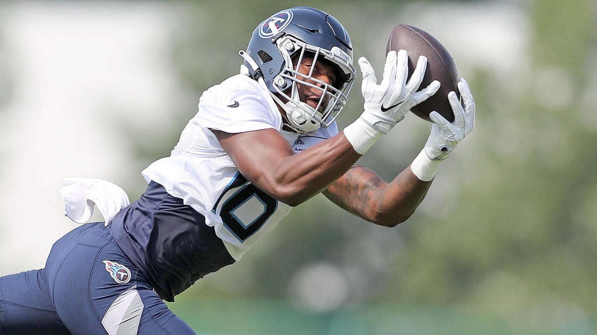 Treylon Burks injury update: Titans WR suffers LCL sprain at practice,  likely to miss a few weeks, per report 