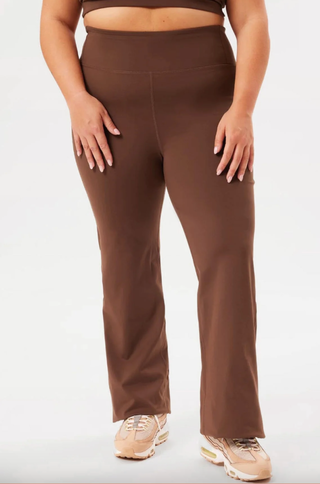 Cross waist yoga leggings | High-waisted light brown yoga pants – Moonah  Wear