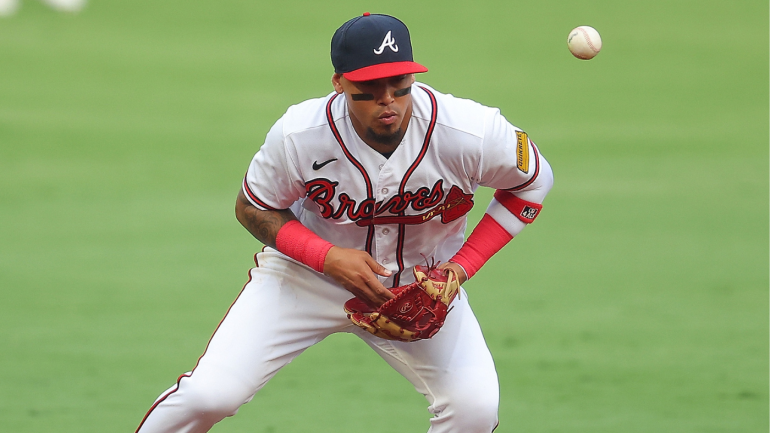 mlb-error-arcia-getty.png