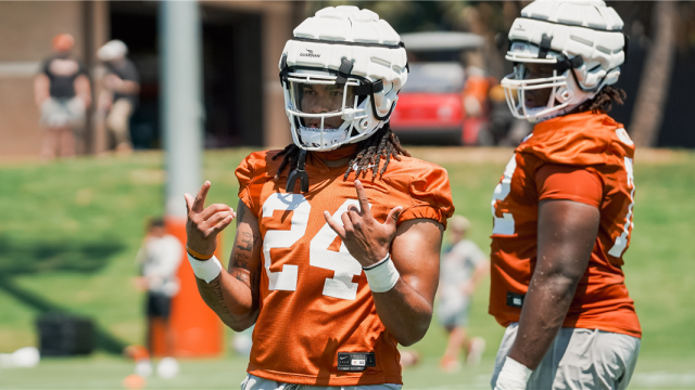 Texas Ex and DBU alum Michael Huff has big praise for current Longhorns  secondary - Burnt Orange Nation