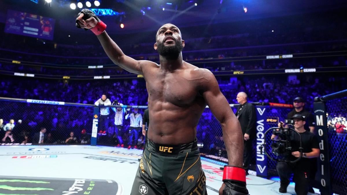 UFC 292 odds, predictions, start time, fight card MMA insider reveals Sterling vs