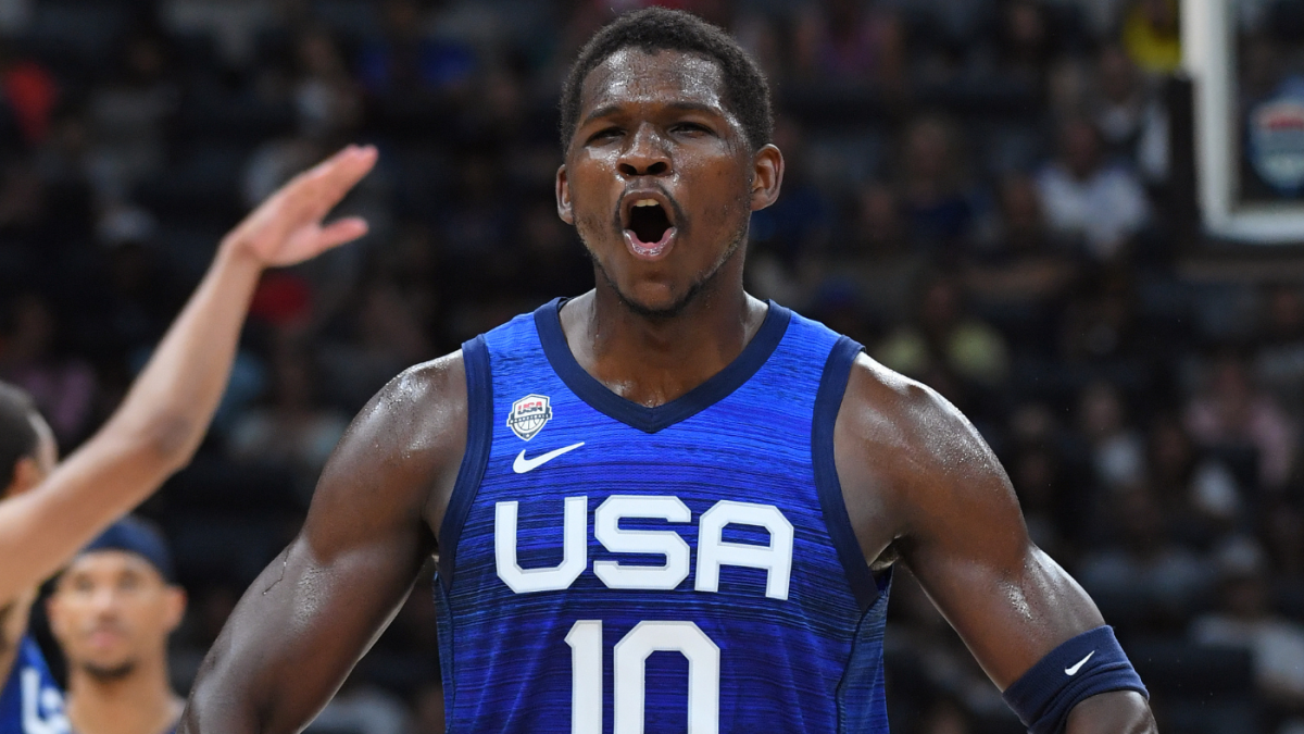 USA Basketball's Anthony Edwards crushes at World Cup