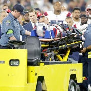 Patriots-Packers suspend play after Isaiah Bolden carted off field on back  board – Boston Herald