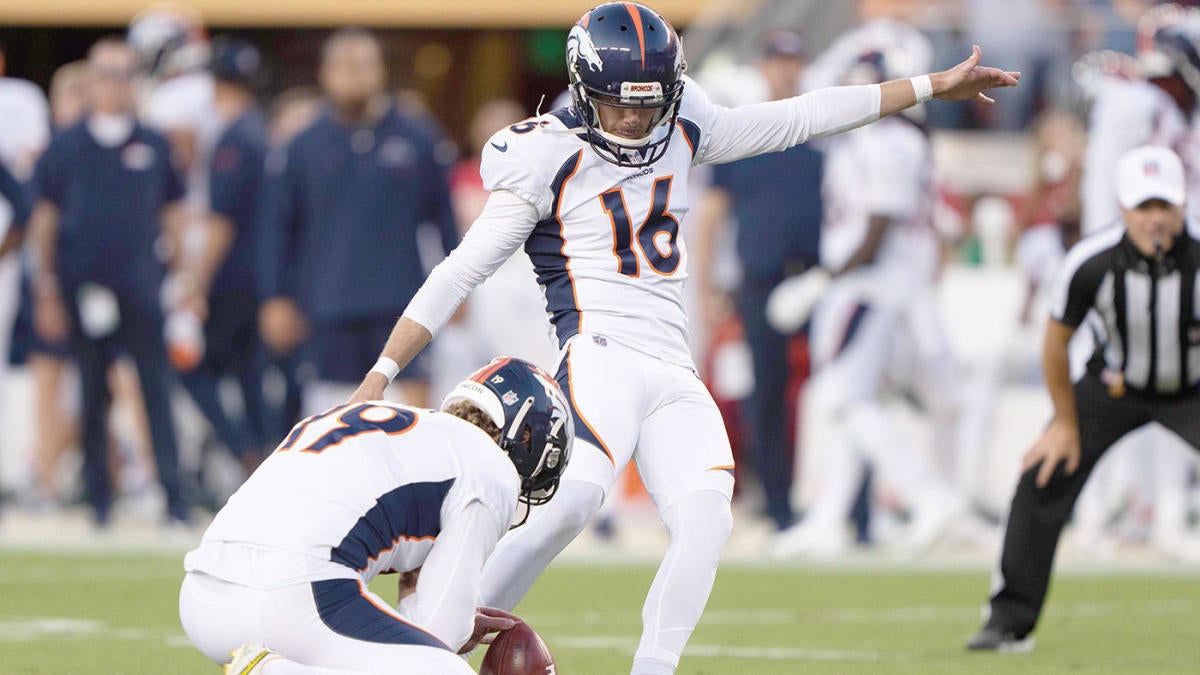 Denver Broncos place kicker Brett Maher misses a field goal during a  News Photo - Getty Images