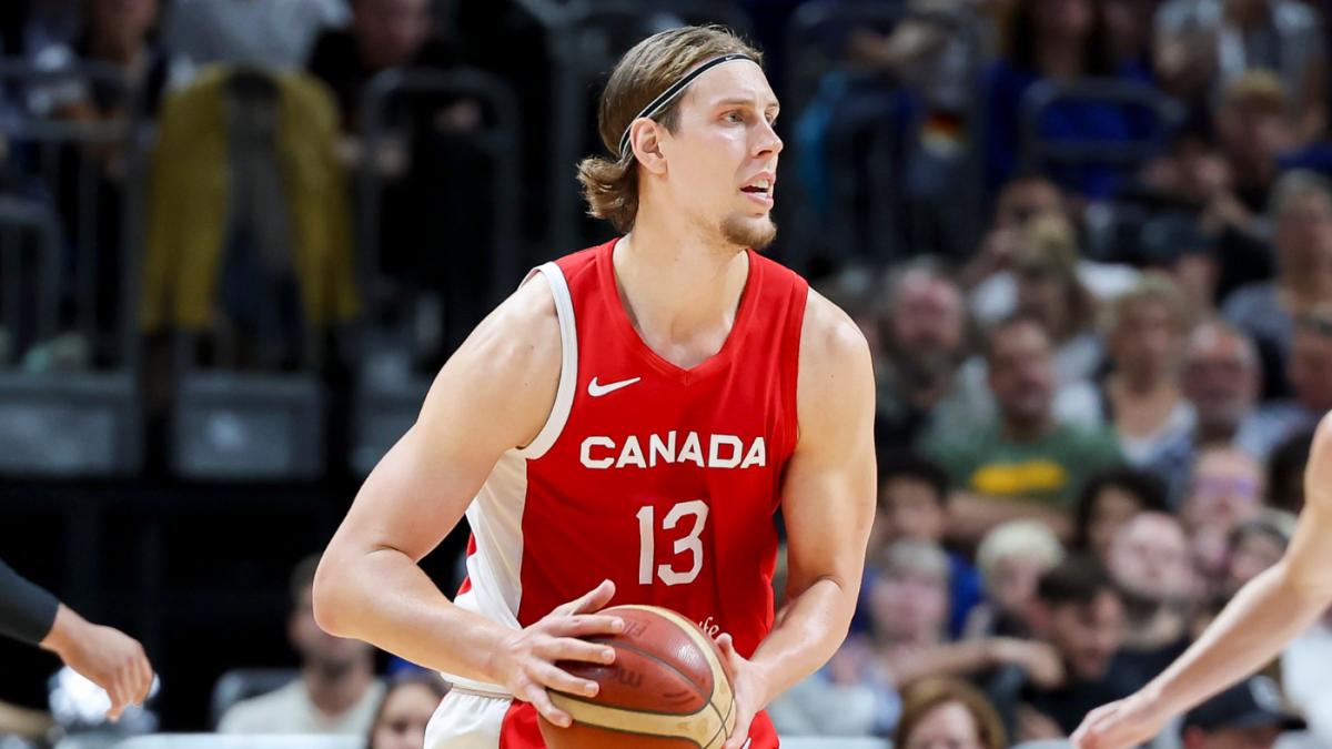 Canadian men's basketball team clinches Olympic berth en route to