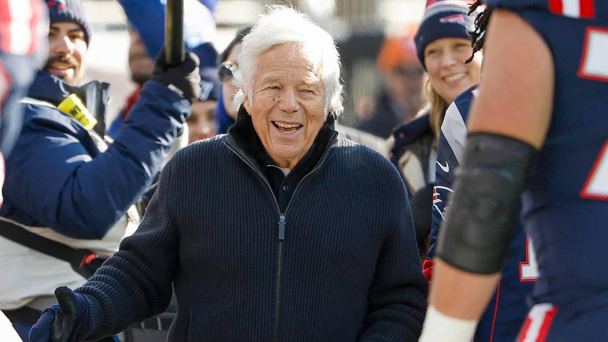 Robert Kraft 'hopeful' about Patriots even in NFL's toughest division -  Pats Pulpit