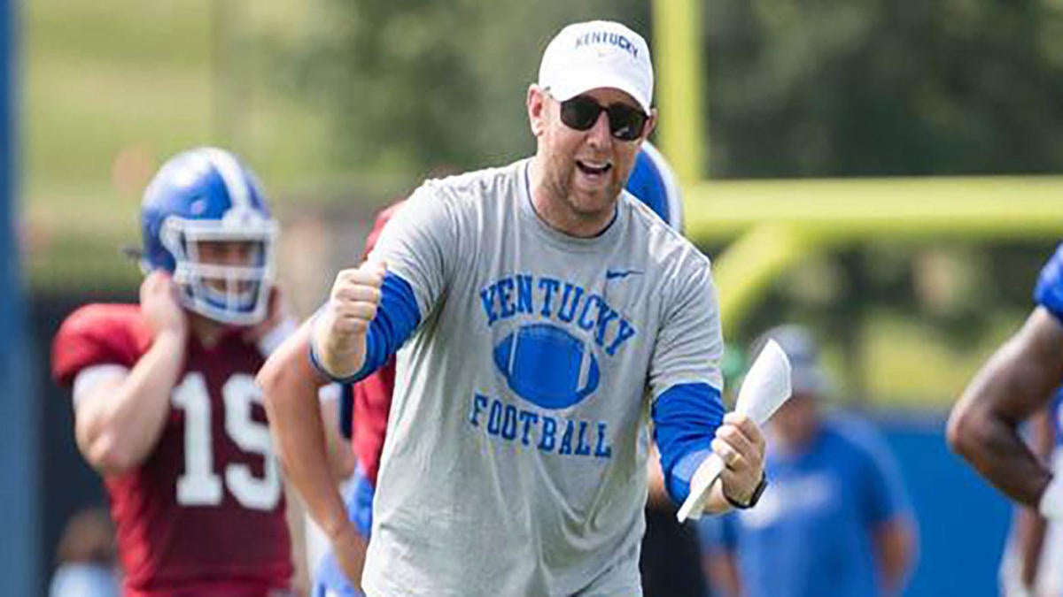 Kentucky offensive coordinator Liam Coen announces return to sideline after suffering medical episode