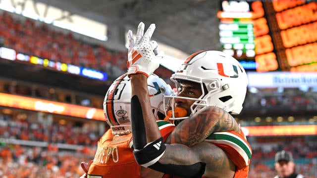 Miami Hurricanes safety Kamren Kinchens injured during Texas A&M game